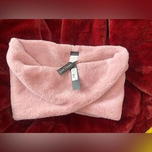 New Echo 23 NYC women’s fur loop scarf wrap soft pink warm cozy 🎁 birthday cute